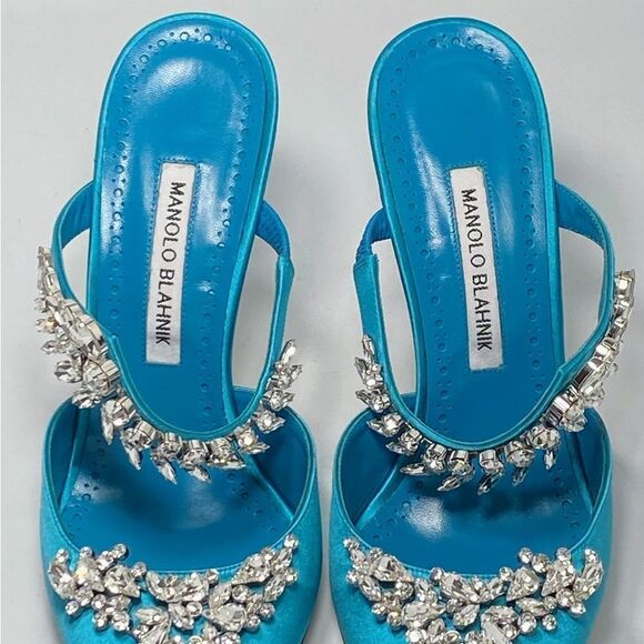 Manolo Blahnik Lurum 90 Embellished Satin Mules size 40 - Picture 6 of 12